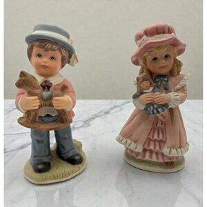 Homco Porcelain Figurines Boy & Girl Holding Toys Vintage Set 1419 Retro 1980s